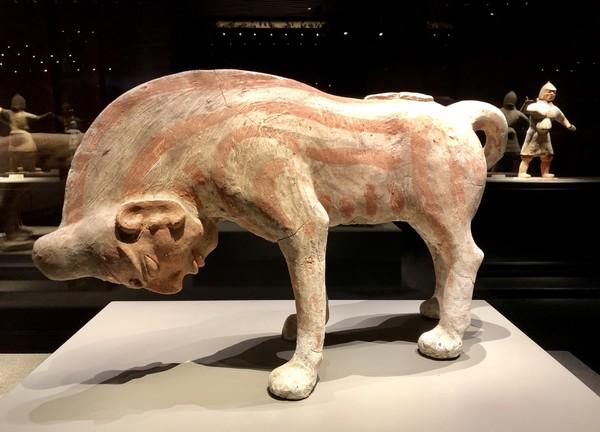 大同市火车站周围街景，大同\u0026八月古都忆平城