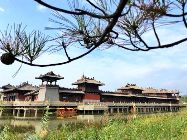 大同市火车站周围街景，大同\u0026八月古都忆平城