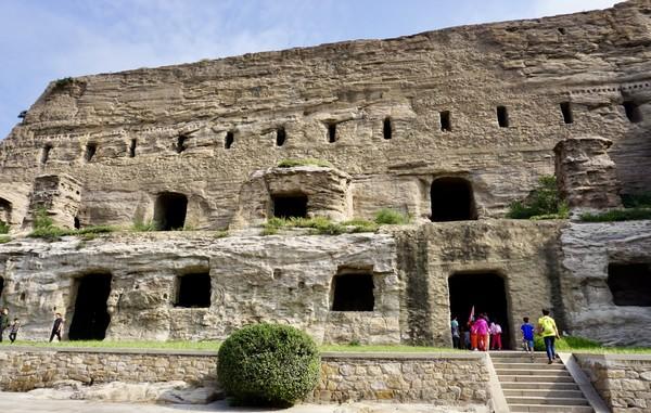 大同市火车站周围街景，大同\u0026八月古都忆平城