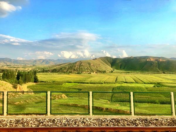 大同市火车站周围街景，大同\u0026八月古都忆平城