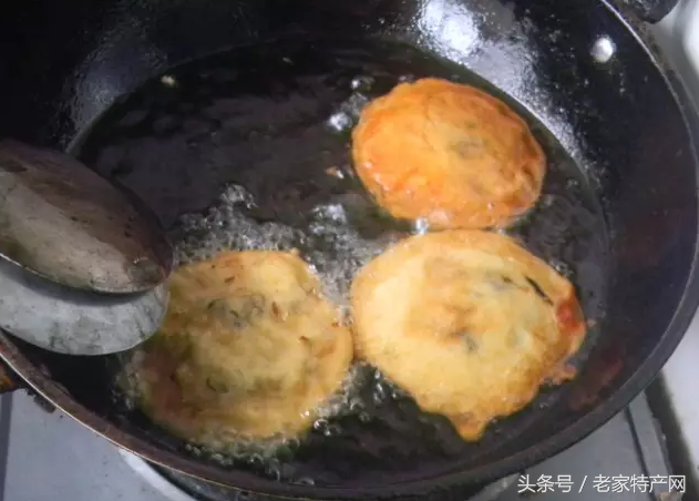 介绍你对福州海蛎饼的品尝感受，海蛎饼，福建沿海的街头味道