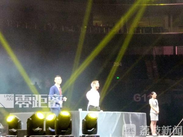 力克胡哲演讲视频，演讲大师经典演讲视频（用勇气唤醒人生无限可能）