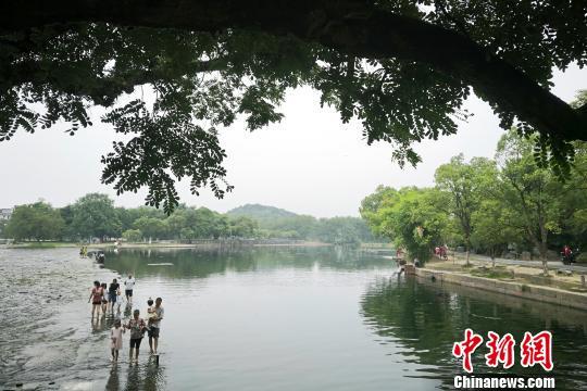 灵渠被入选什么遗产，灵渠被入选什么遗产最长的河流（广西兴安加强对灵渠的保护与利用）