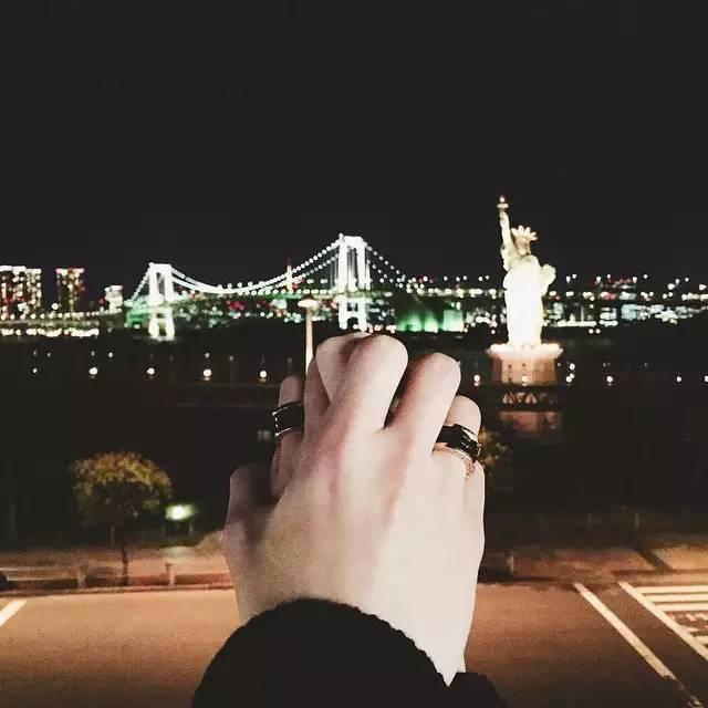 情侣怎么秀恩爱，情侣怎么秀恩爱马桶不打水（怎么秀恩爱才够高级）
