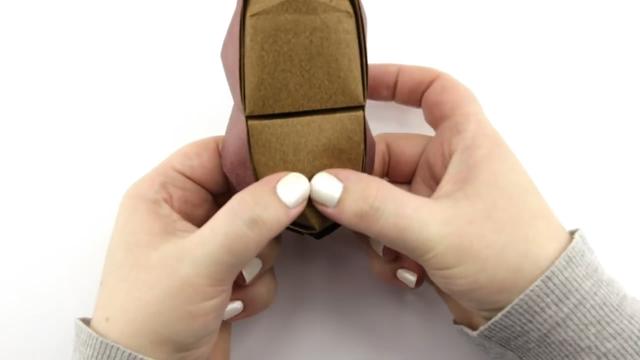 小船的折叠方法，带篷小船的折叠方法（教大家小船收纳盒的折纸方法）