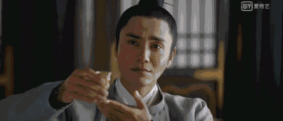 天盛长歌里的陈坤演技一般，《天盛长歌》收视惨淡被嘲