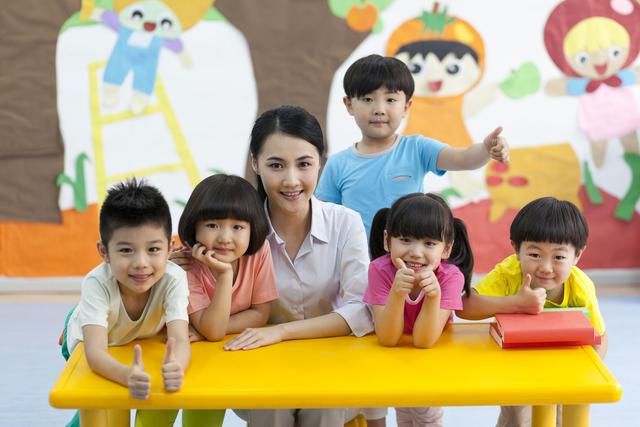 家长会的主要流程及内容，<附新生家长会流程及注意事项>