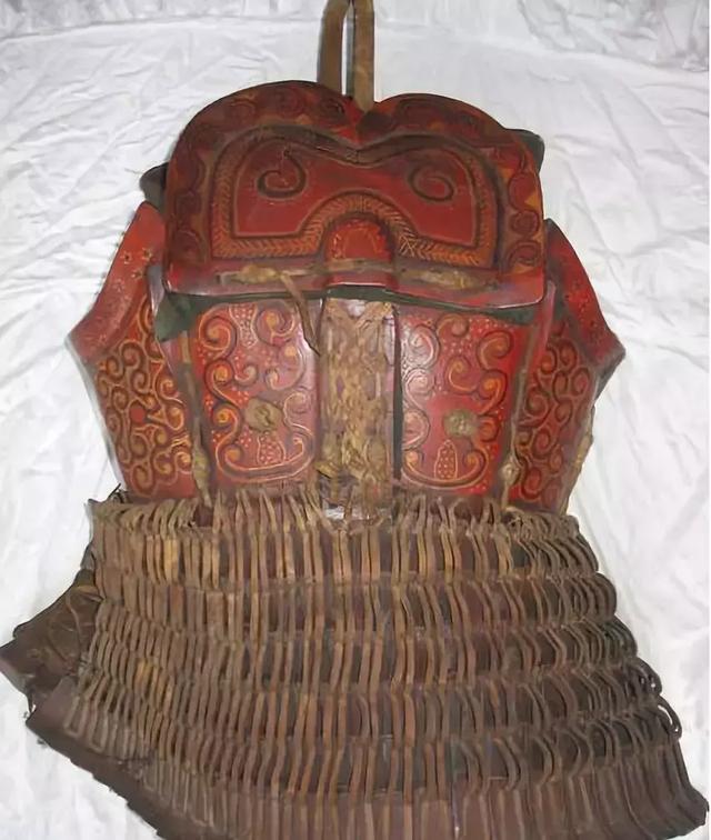 大兵小将影评，大兵小将电影影评（明代太监的帽子竟成了卫国将军的头盔）