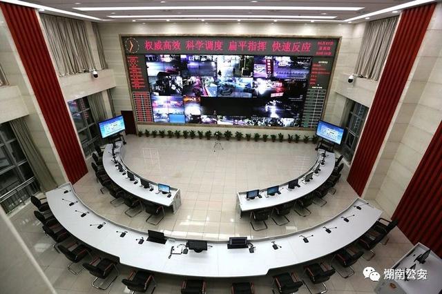 短信报警平台，我们该如何通过短信来报警（12110短信报警靠不靠谱）