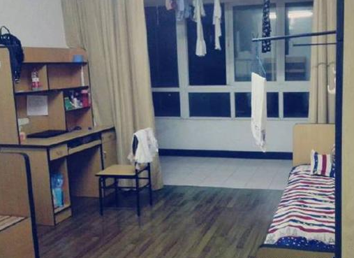 上海理工大学宿舍，上海理工大学的环境和宿舍怎么样（上海地区院校宿舍集中营）