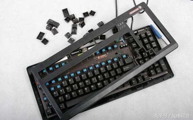 键盘怎么清洗，电脑键盘怎么拆开清洗（这些细节容易毁掉键盘）