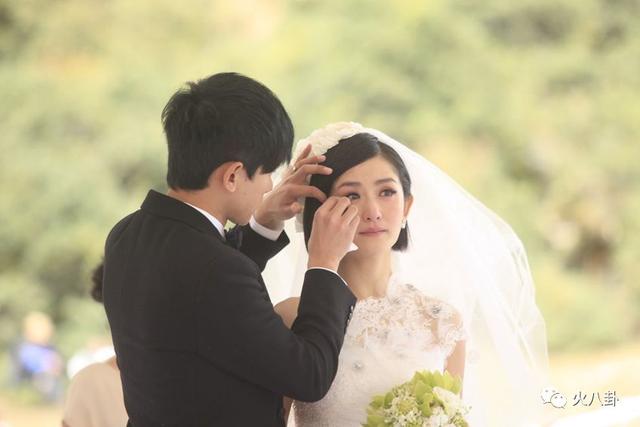 谢娜、大S为生娃拼命，徐若瑄43岁还生二胎，当妈使人坚强！