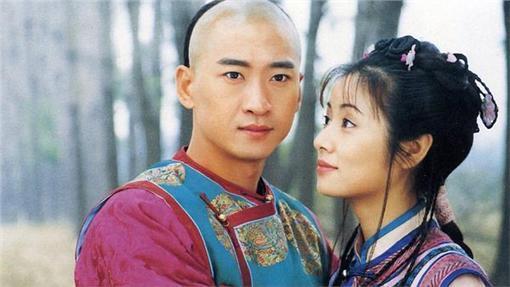 福尔康历史原型，《还珠格格》中的尔康（他的历史原型到底是谁）