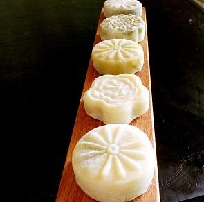 图片[9]-手工冰皮月饼的做法 秘制配方 做法其实很简单 100%成功！-起舞食谱网