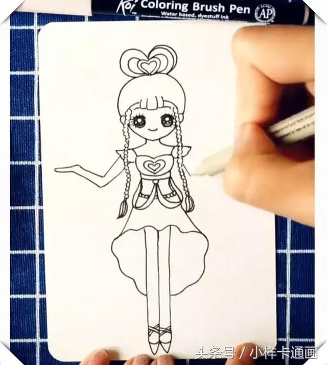 怎么画叶罗丽王默，怎么画叶罗丽王默和陈思思穿校服（带你一起画叶罗丽）