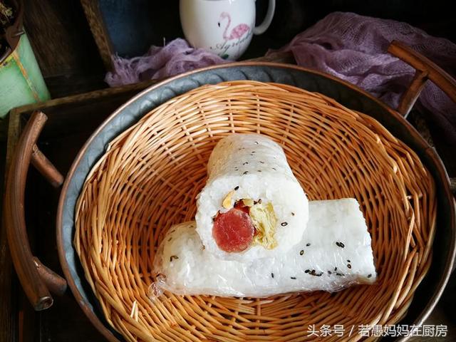 榨菜粢饭做法图解，下饭榨菜做法大全（味道秒杀肯德基握的大饭团）