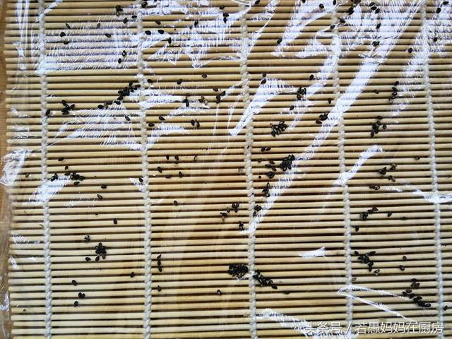 榨菜粢饭做法图解，下饭榨菜做法大全（味道秒杀肯德基握的大饭团）