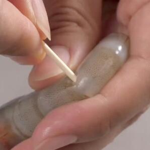 圖片[2]-【椒鹽蝦】做法步驟圖 好吃停不下來 不會廚藝也能做大蝦-起舞食譜網