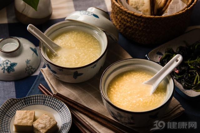 小米是粗粮还是细粮，小米是粗粮吗（就凭这5点，真让人服气）