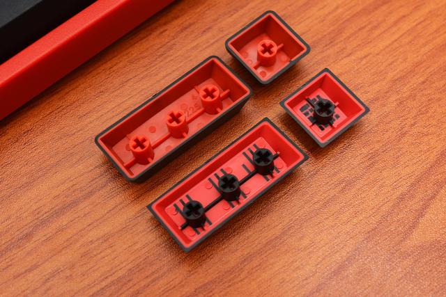 pbt密度，PBT塑料密度（当年LEOPOLD为何放弃ABS双色键帽）