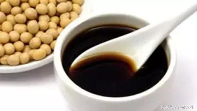 陶瓷杯茶渍怎么去除，陶瓷杯子茶渍去除小窍门（别再用这些错误方法了）