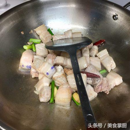 腐乳红烧肉的家常做法，无肉不欢的盆友们