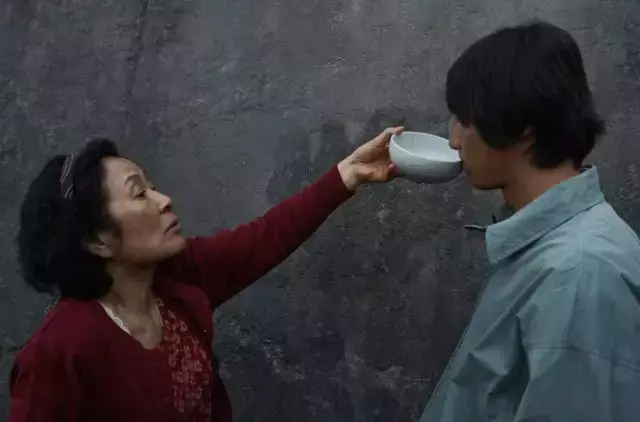 韩影母子同谋到底谁是凶手，这位母亲连杀人都能义无反顾