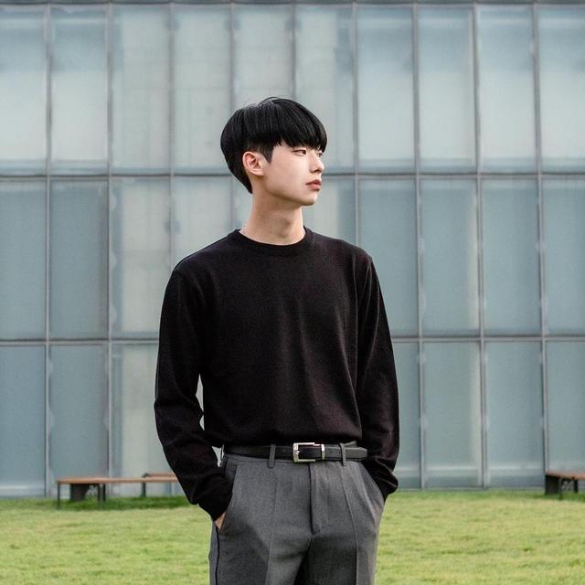 帅气男生，微信头像，帅气男生（ins高清帅气男生微信头像合集）