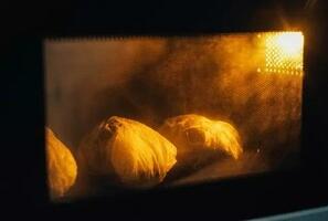 图片[4]-【微波炉烤红薯】做法步骤图 简单方便 外焦里嫩-起舞食谱网