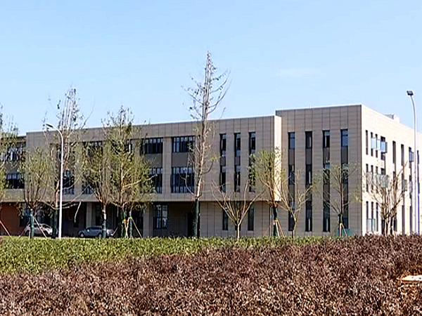 2021级江苏大学京江学院新生开学时间和入学指南及入学军训考试，江苏京江学院什么时候开学（江苏大学京江学院新校区开学准备工作进入冲刺阶段）