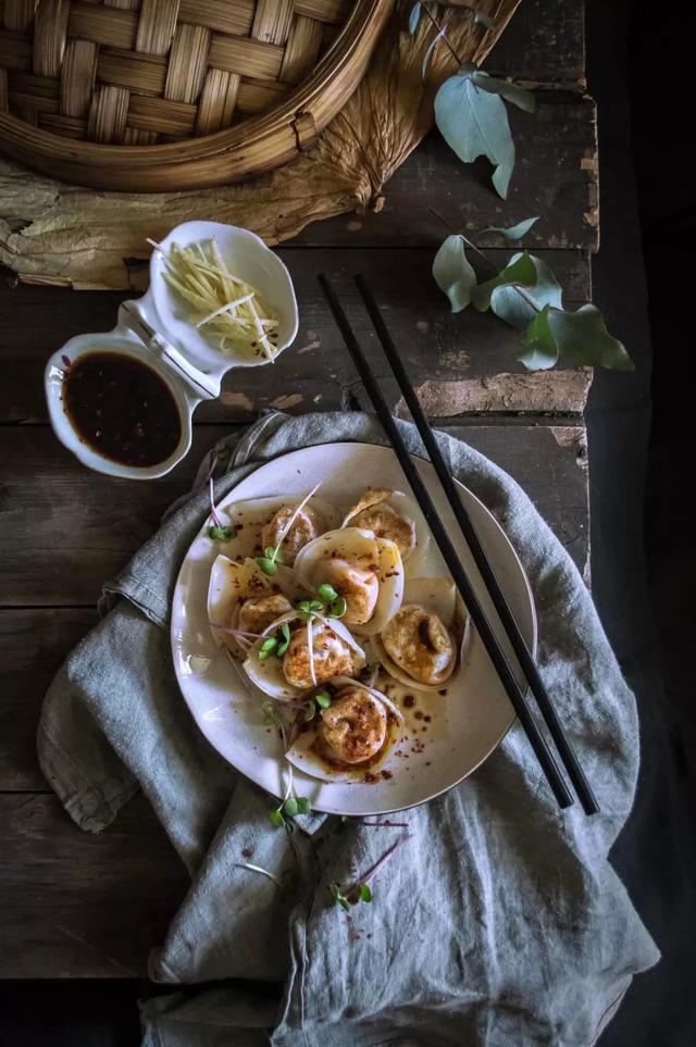 密胺是什么材料，密胺餐具是什么材料（用这种筷子吃饭，小心慢性中毒）