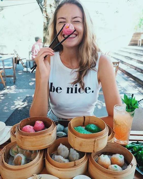 密胺是什么材料，密胺餐具是什么材料（用这种筷子吃饭，小心慢性中毒）