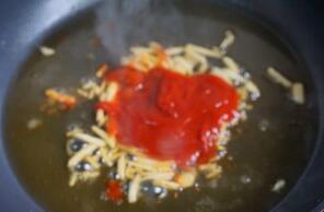 图片[6]-酒店大厨教你3道虾的做法 5斤不够吃-起舞食谱网