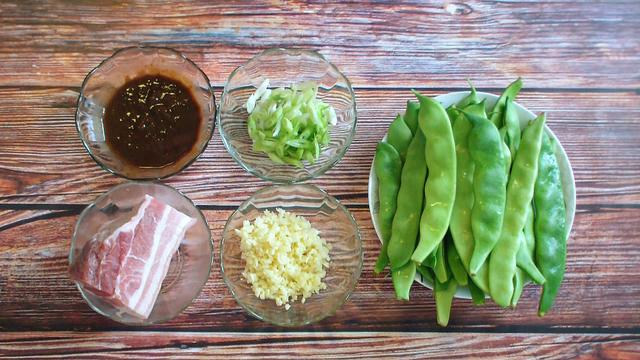 油豆角怎么做好吃，油豆角怎么晒好吃又简单（搭配米饭吃太美味太香了）