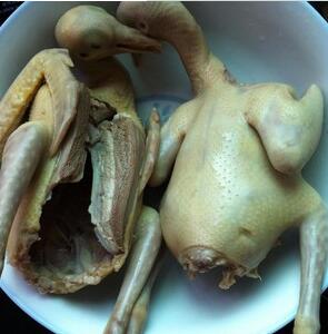 圖片[3]-【黃芪當歸乳鴿湯】做法步驟圖 秋季常喝這道湯 甘潤溫養 補氣-起舞食譜網