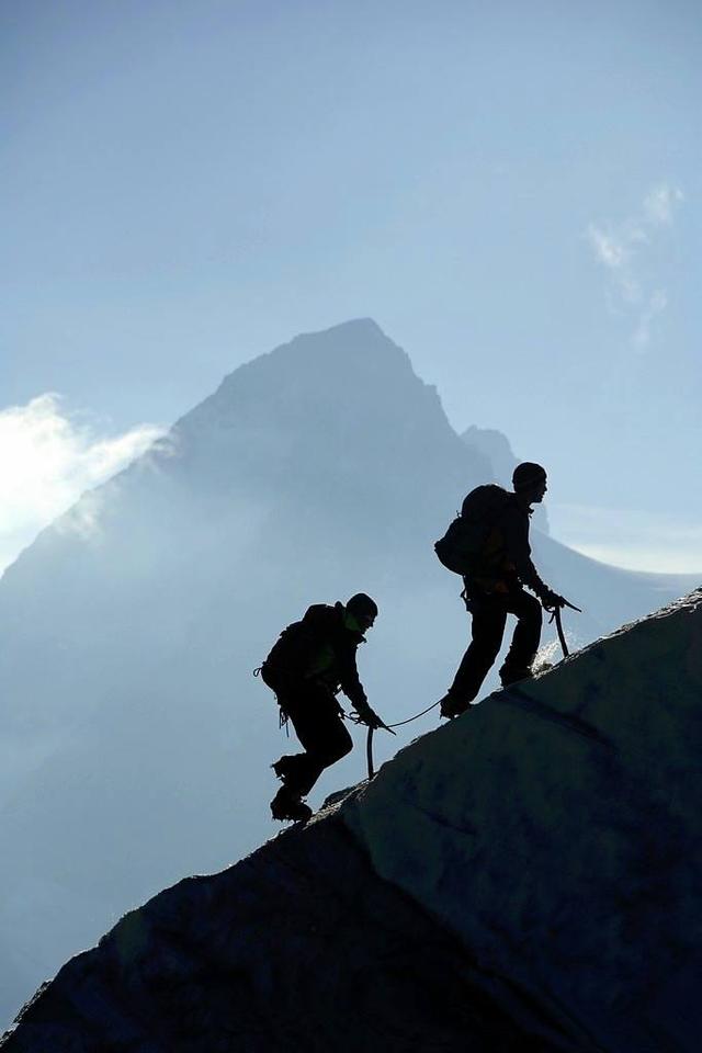 sevlae圣弗莱什么档次，sevlae圣弗莱价位（运动品牌骚起来）