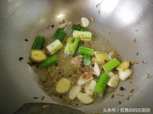 红烧昂刺鱼怎么烧，红烧昂刺鱼烧雪菜家常做（这鱼适合孩子吃）