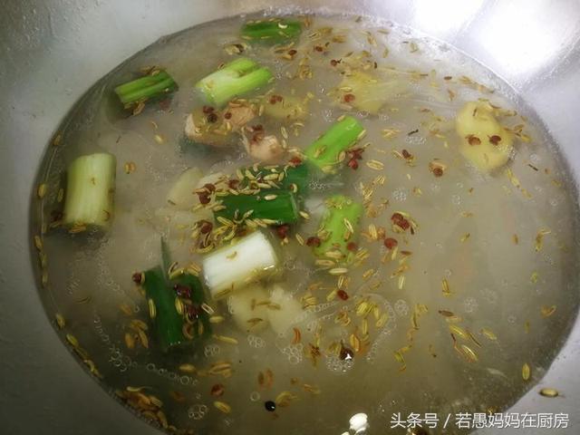 红烧昂刺鱼怎么烧，红烧昂刺鱼烧雪菜家常做（这鱼适合孩子吃）