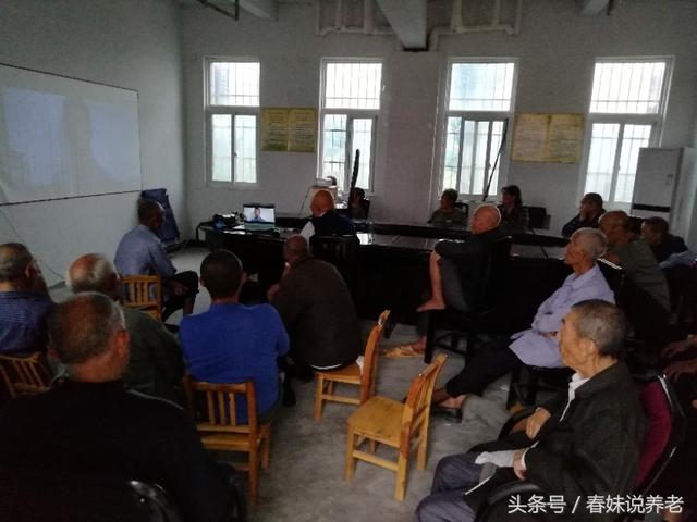 萝卜蹲的游戏规则介绍，简介，萝卜蹲的游戏规则是什么（几款适合老人做的小游戏）