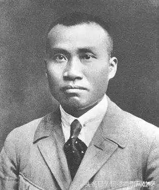 刘少奇属什么生肖，刘少奇的是那年出生的是龙年吗（看看中共第一代领导集体的学历）