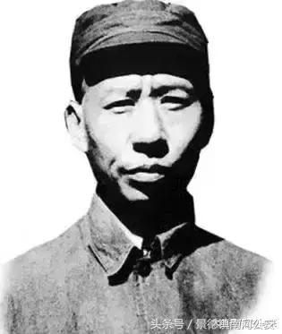 刘少奇属什么生肖，刘少奇的是那年出生的是龙年吗（看看中共第一代领导集体的学历）