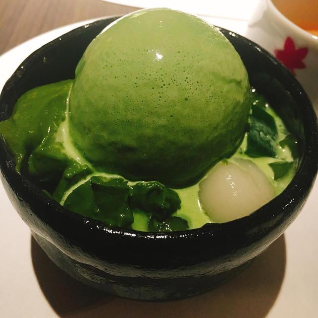 黑色头像纯黑，黑色头像（ins高清黑色黄色粉色蓝色控壁纸微信头像图集大全）