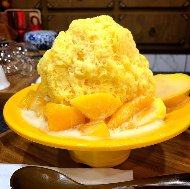 黑色头像纯黑，黑色头像（ins高清黑色黄色粉色蓝色控壁纸微信头像图集大全）