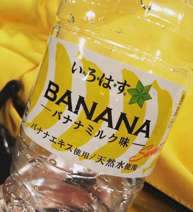 黑色头像纯黑，黑色头像（ins高清黑色黄色粉色蓝色控壁纸微信头像图集大全）