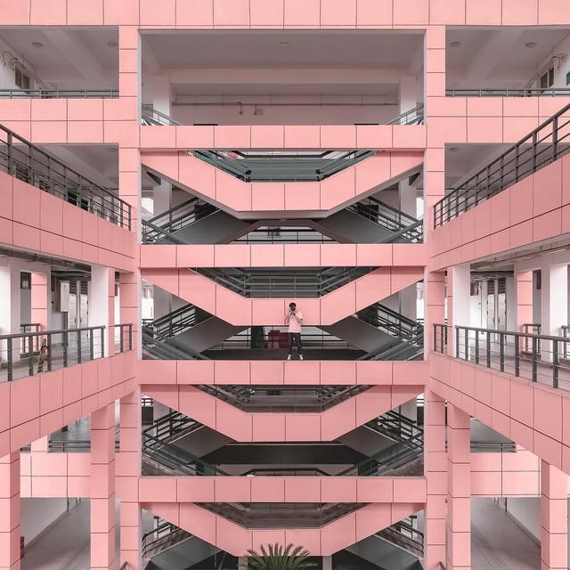 黑色头像纯黑，黑色头像（ins高清黑色黄色粉色蓝色控壁纸微信头像图集大全）