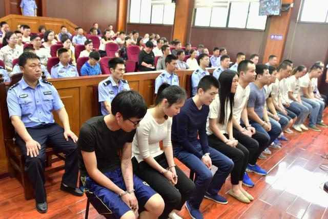 如何在网上找人，“人肉搜索”频频引发恶性事件（怎么利用网络找人）