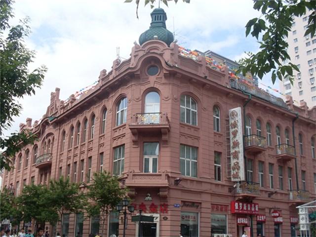 凡尔赛宫在哪里，法国凡尔赛宫布局图（你知道东方的“凡尔赛宫”在哪里吗）