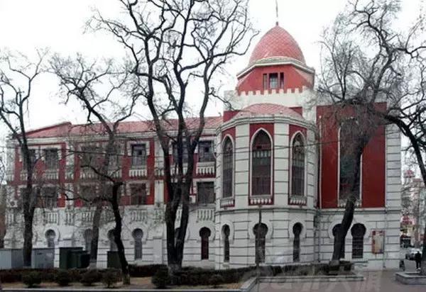 哈尔滨现存教堂，探访百年老建筑 冰城老教堂