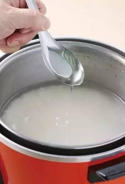 饭夹生了怎么补救，米饭夹生怎样补救（5个方法教你补救夹生饭）