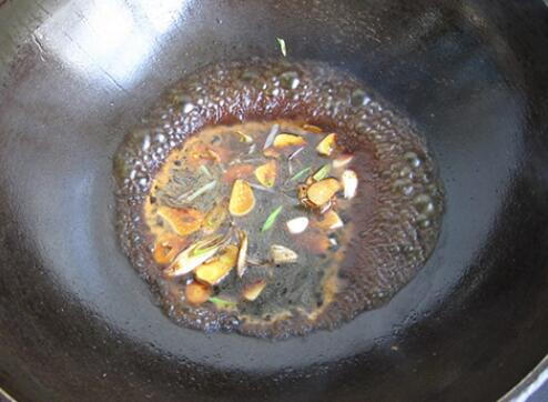 图片[11]-酒店大厨教你3道茄子的家常做法 软糯香滑-起舞食谱网